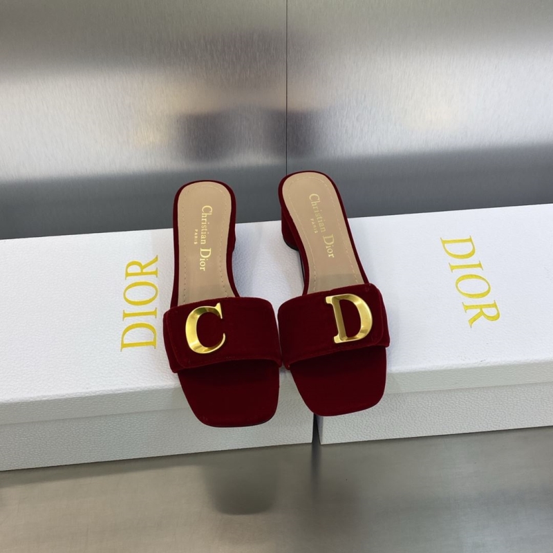 ch**an D*or slippers